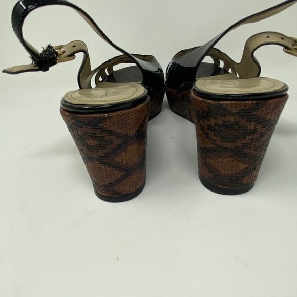 Tahari New Black Patent Steffi Wedge Sandal - Picture 5 of 6